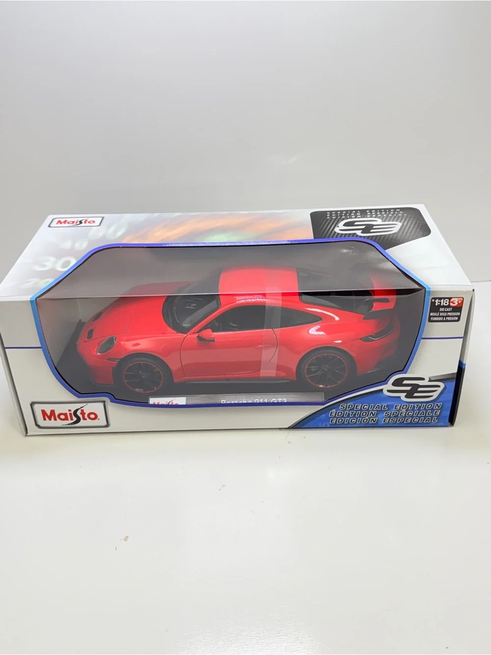 Maisto Red Porsche 911 GT3 Die-Cast Car - Special Edition